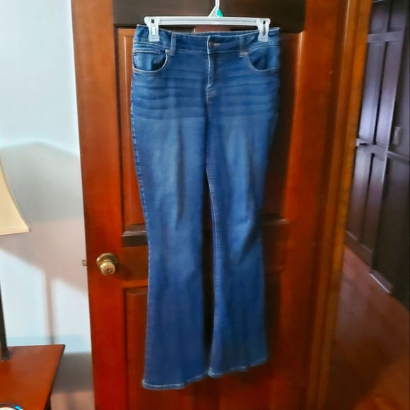 Maurices boot cut jeans size 10 - Picture 1 of 3